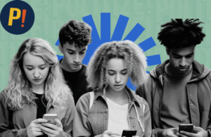 Personas mirando sus teléfonos celulares representan cómo la desinformación debilita la democracia